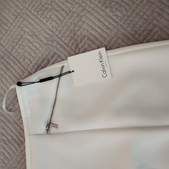 White Calvin Klein Skirt, Size 14 - Picture 2 of 3